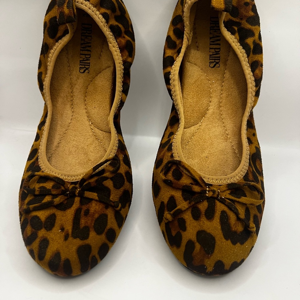 Dream Pairs Ballet Flat Womes 9.5 Animal Cheetah Print Bow Flexible Tread Bottom